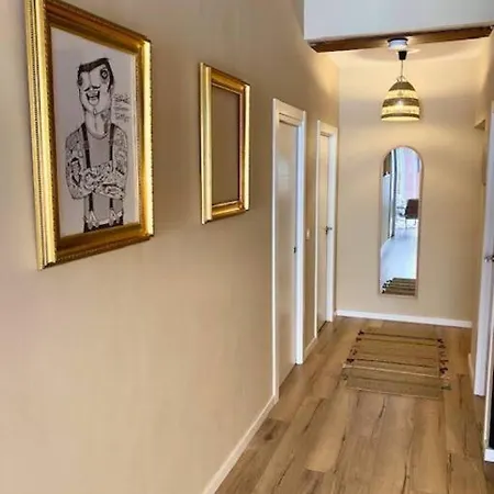 Lovely Flat In Apartment *